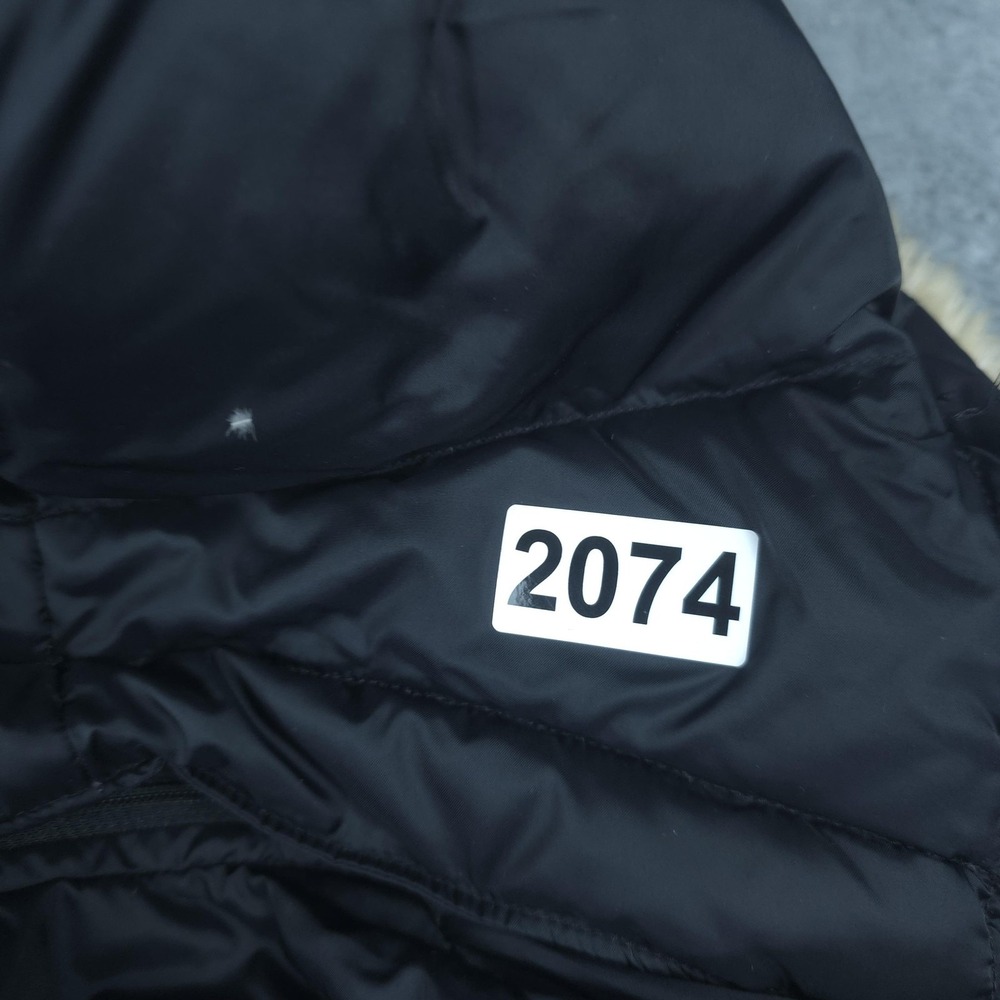 Mountain Hardwear Coat Womens Medium Black Hooded Down Parka Faux Fur Quilted - Picture 15 of 15